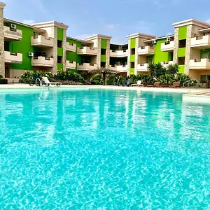 Apartamento Djadsal Moradias - By Bobbywashere, Santa Maria